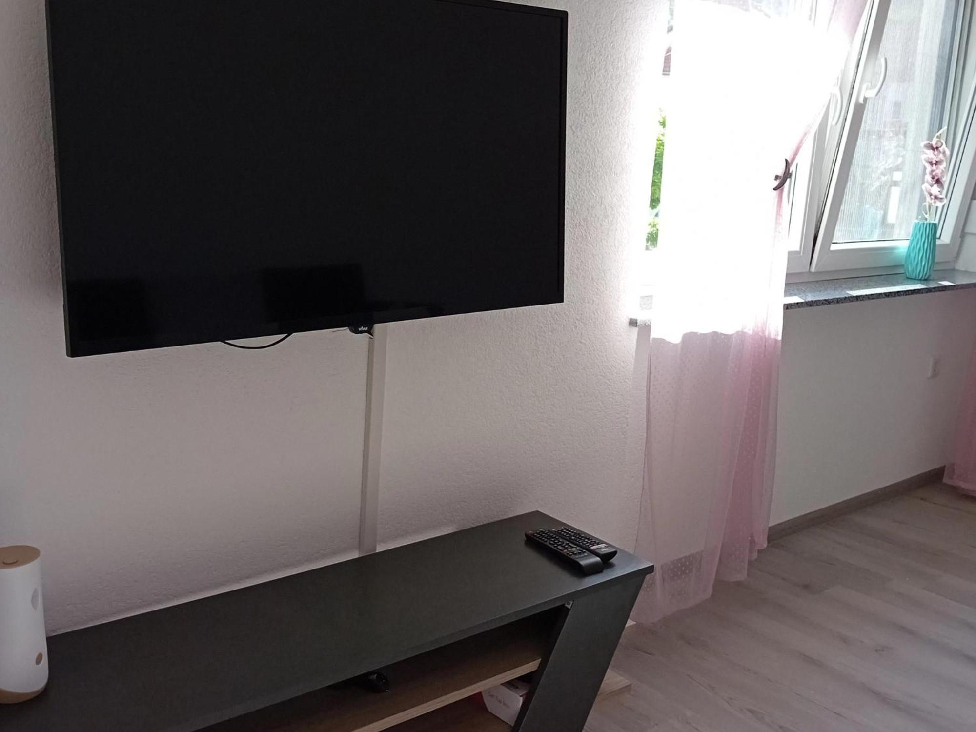 Apartman Edwin ヤイツェ 部屋 写真