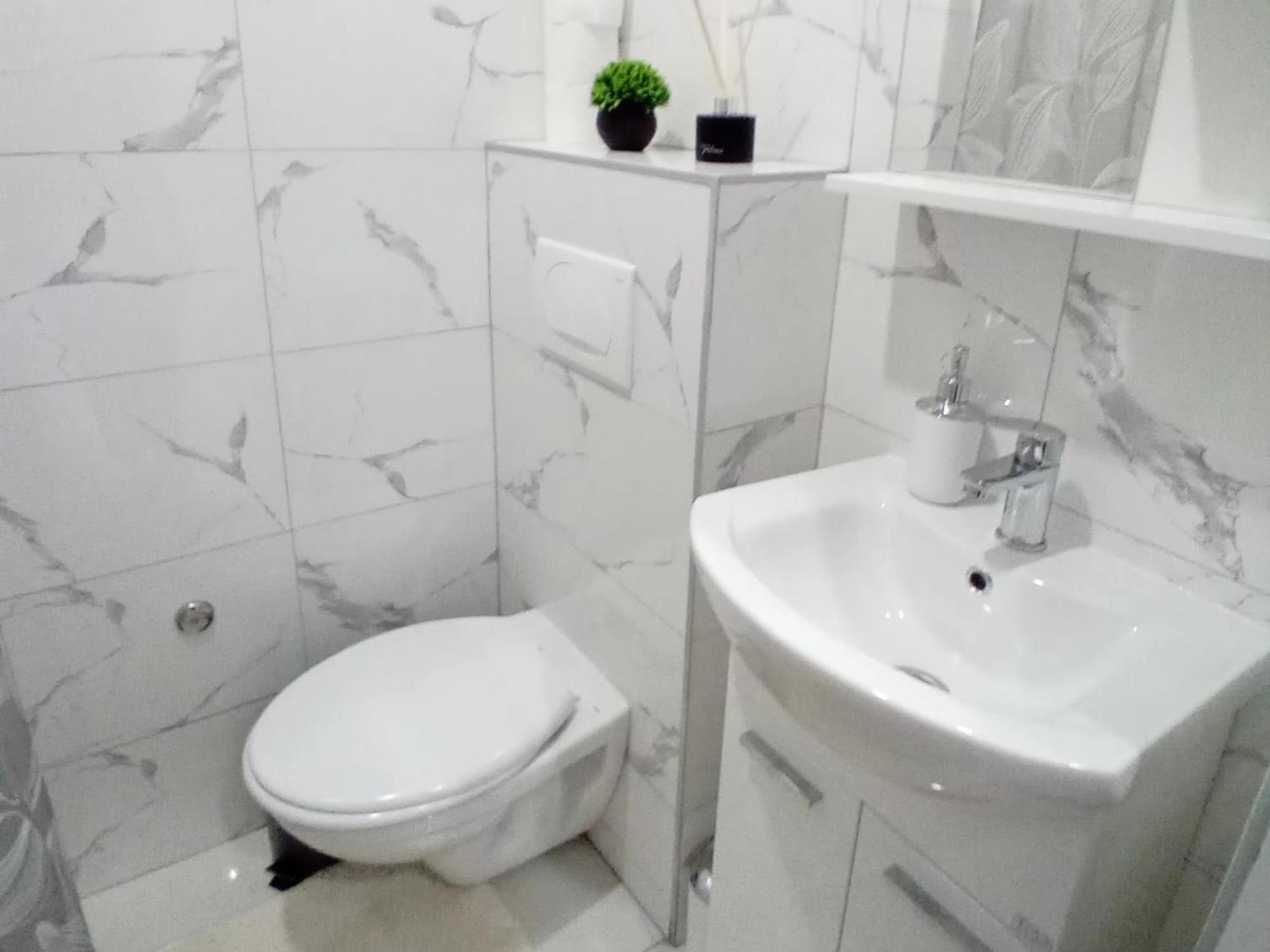 Apartman Edwin ヤイツェ 部屋 写真