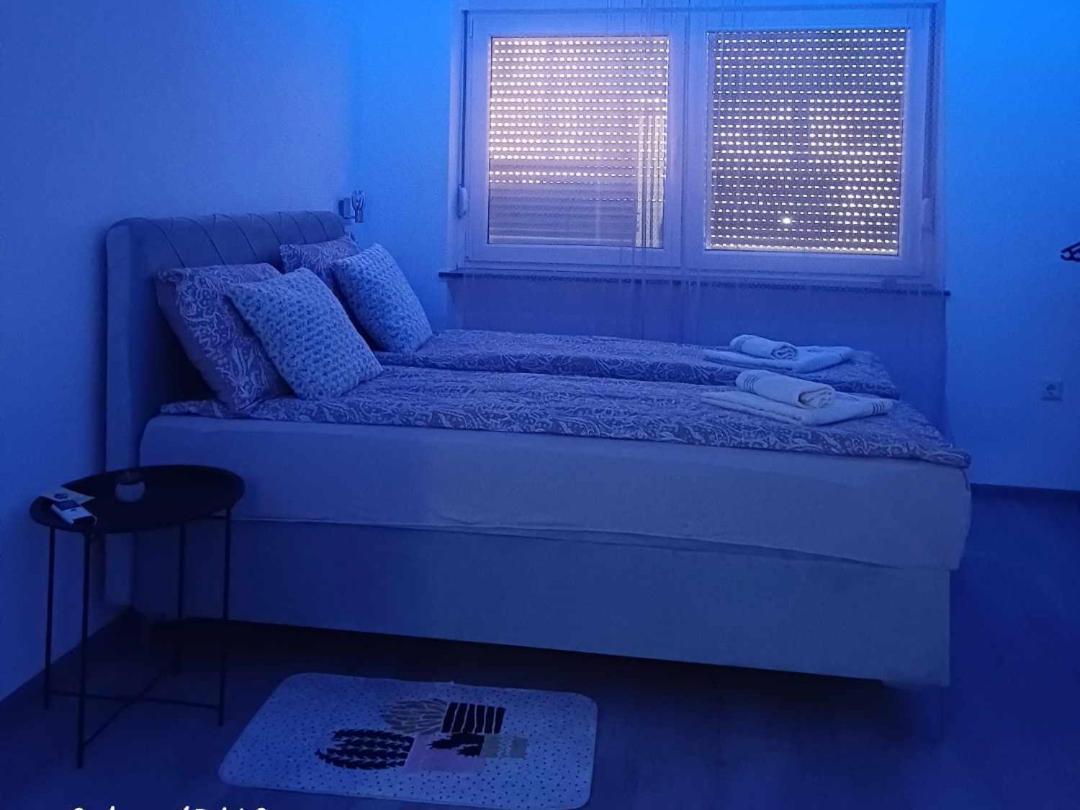 Apartman Edwin ヤイツェ 部屋 写真